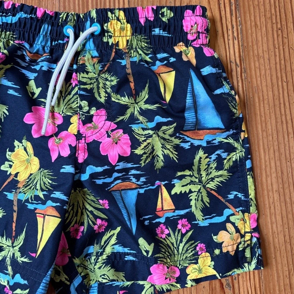 Old Navy Swim Trunks Boys Navy Tropical Floral Sailboat SIZE 6/7